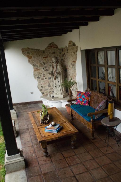 Отель La Casa De Don Pedro Антигуа-Гватемала Экстерьер фото