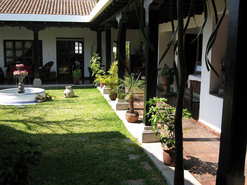 Отель La Casa De Don Pedro Антигуа-Гватемала Экстерьер фото